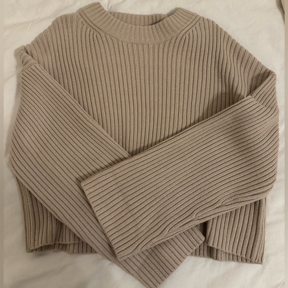 H&M Sweater